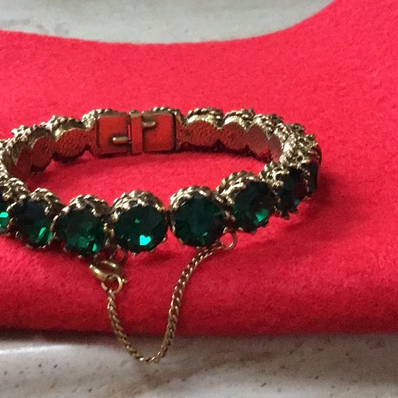 Beautiful vintage bracelet green stones bought at the end of the 80s - Picture 5 of 5